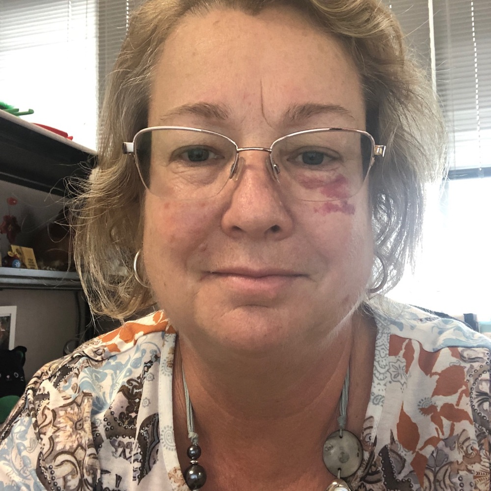 Meet your Posher, Lori